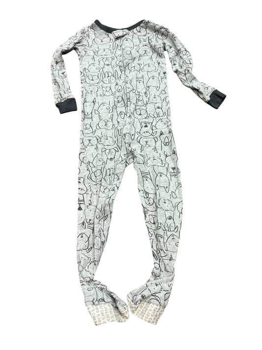 104-  Carters sz 4 cotton light weight footed PJs