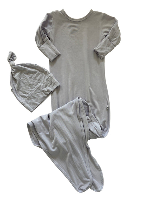 Seller #105 - 0-3M Girls Free Birdies Light Purple Bamboo Knotted Gown and Hat Set GUC