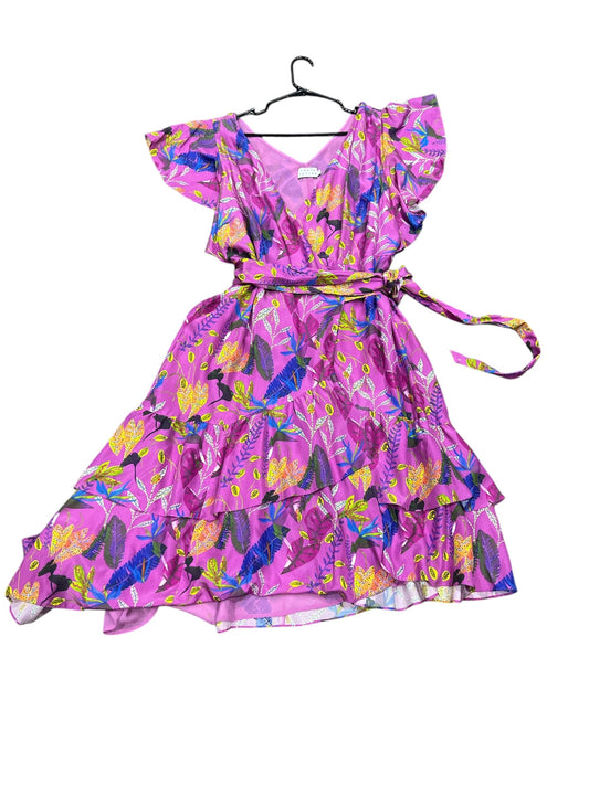 *REDUCED*  104-  Taina Taylor sz 14 wrap dress …. It is amazing 😻