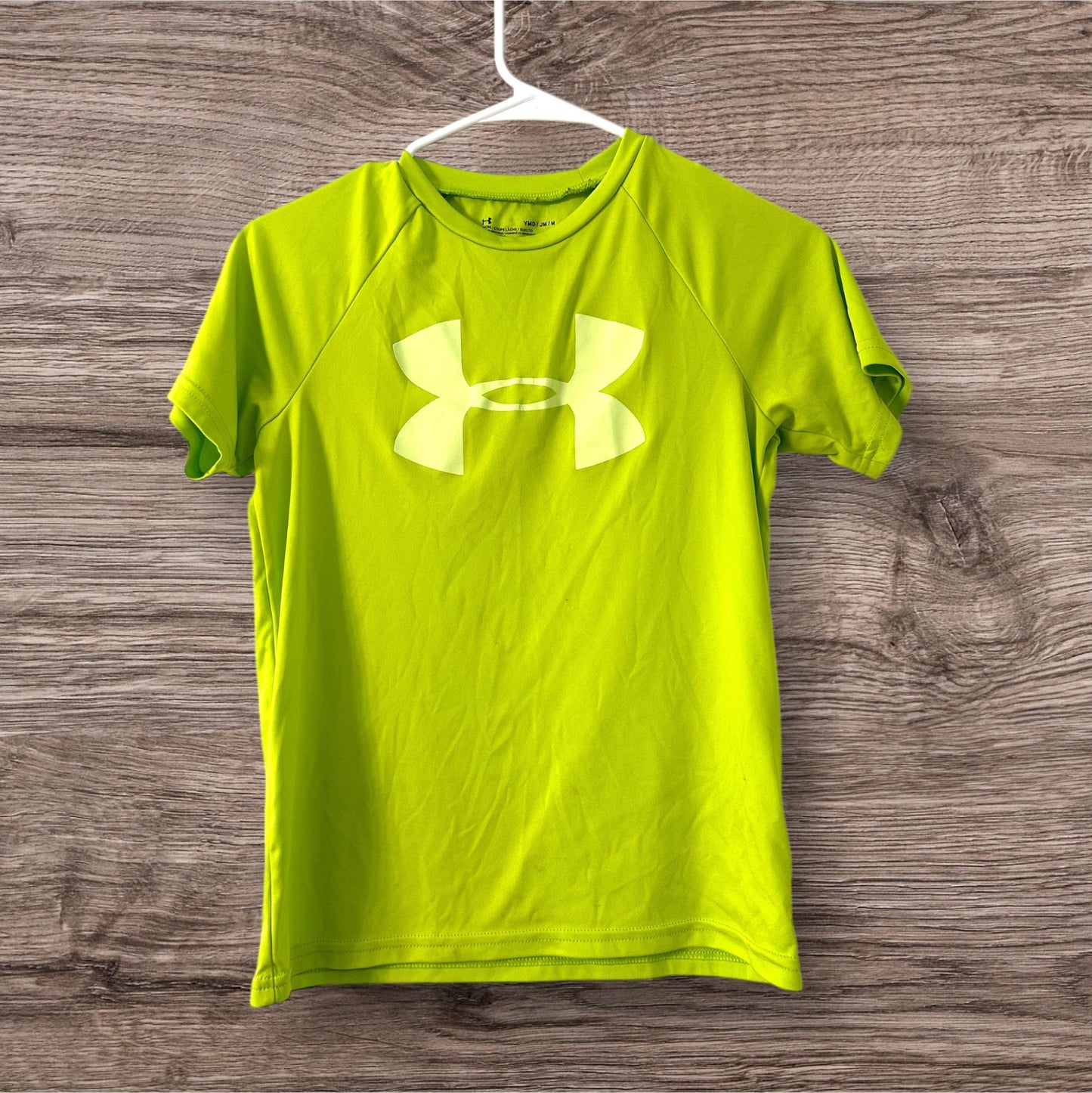 #169 Bundle of 4 Boy’s Medium Under Armour Shirts