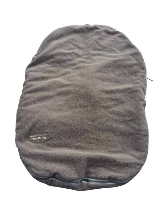 104- JJCole Bundle Me car seat cover