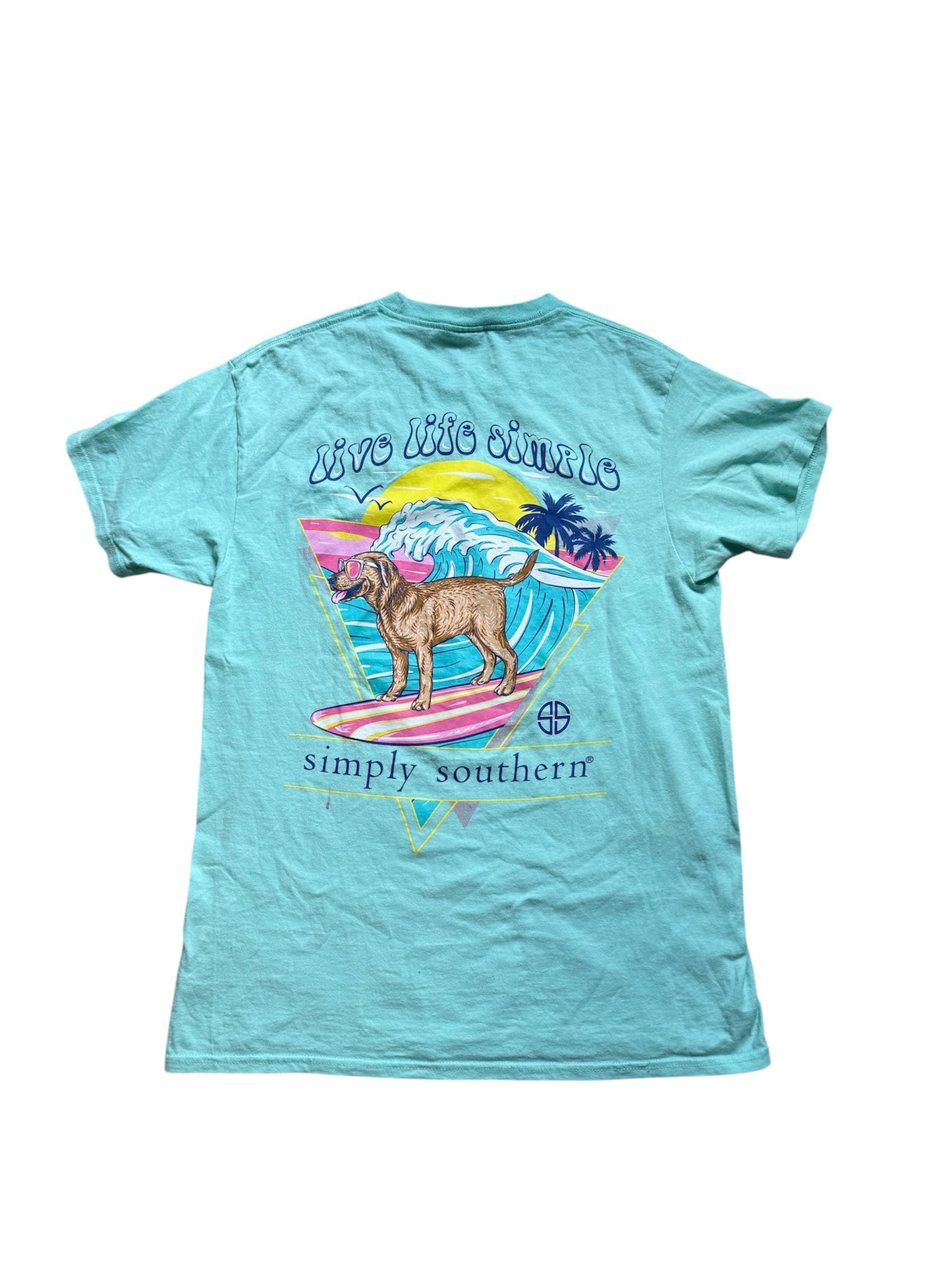 208 women’s medium simply southern t-shirt