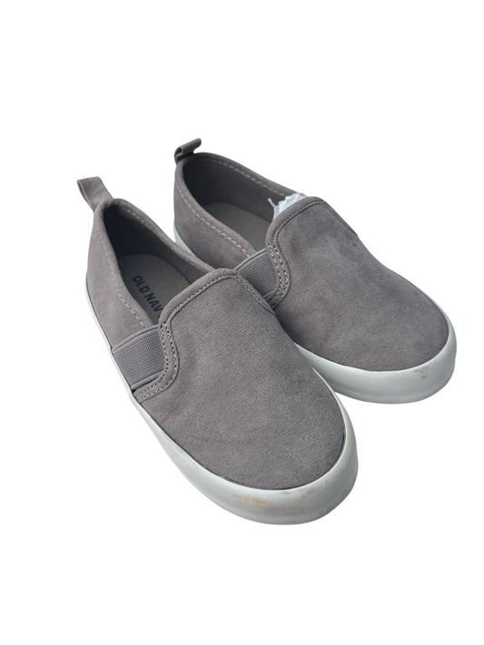 104 - Old Navy brand new never worn grey slide ons sz 7