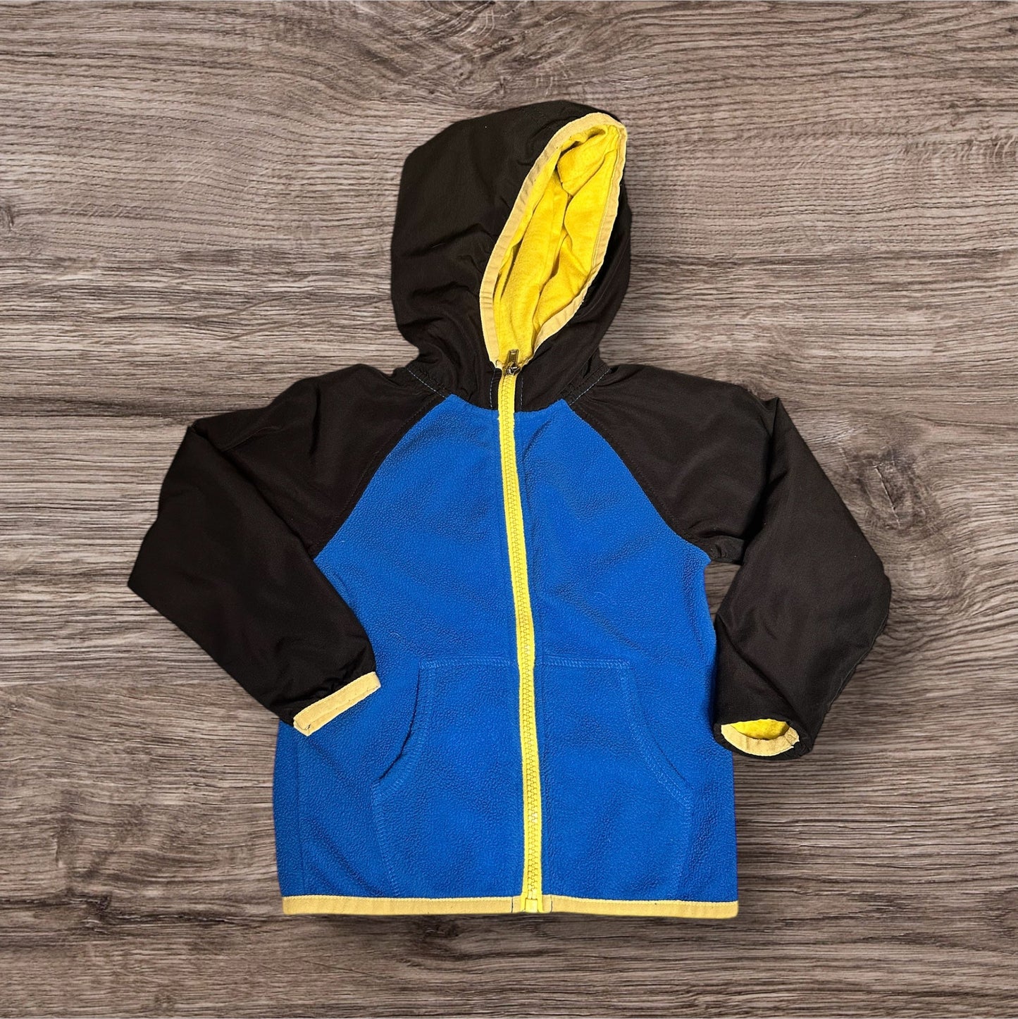 #169 Boy's 2T Hoodie/ Jacket Bundle (5 Items)