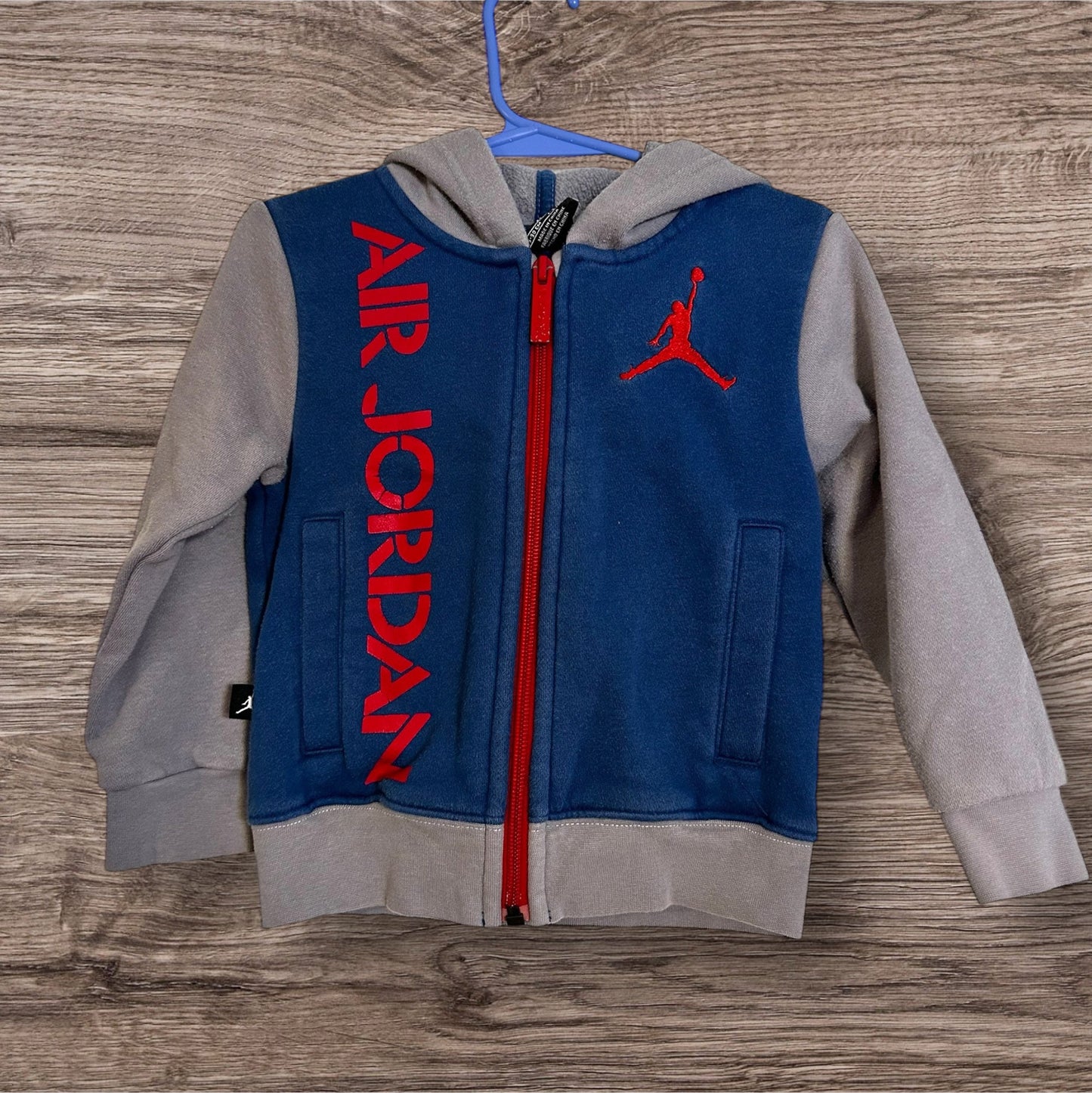 #169 Boy's 2T Hoodie/ Jacket Bundle (5 Items)