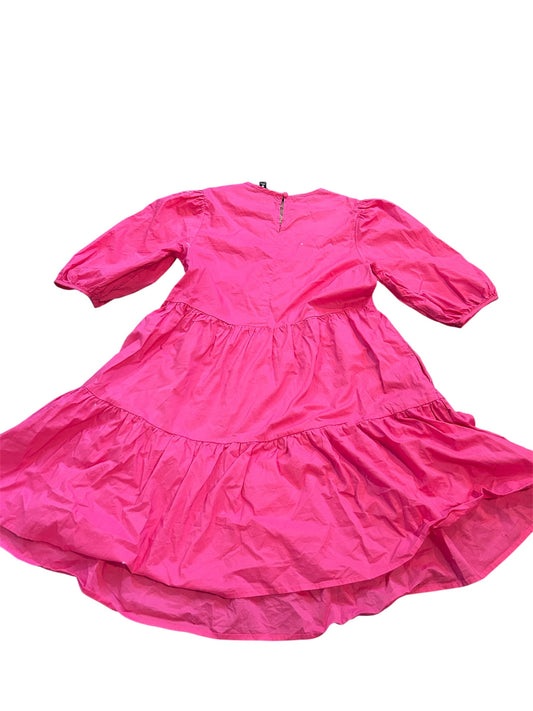 208 Women’s pink dress