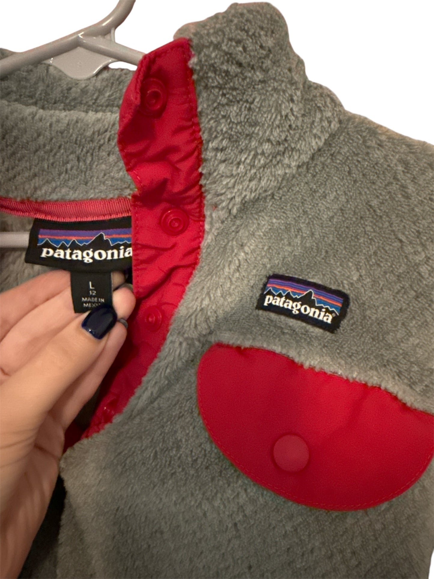 #146 - REDUCED Girls Large (12) Patagonia Pull Over - Gray & Pink | VGUC