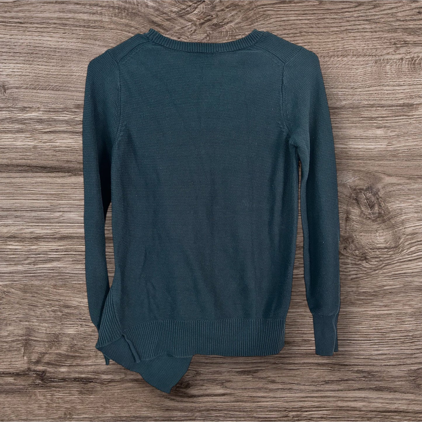 #169 The Limited XS Sweater