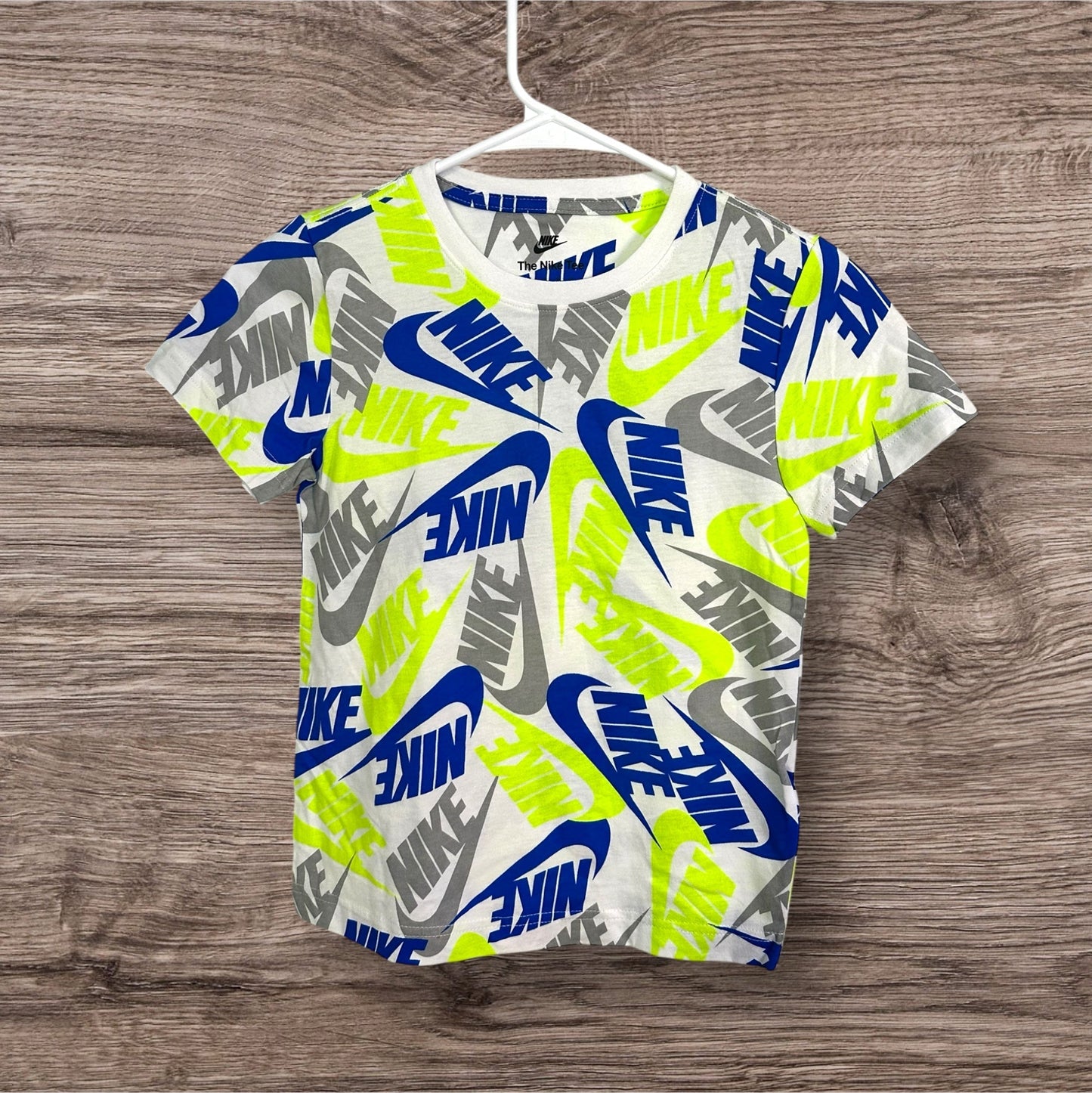 #169 Boy's Size 7 Nike Tee