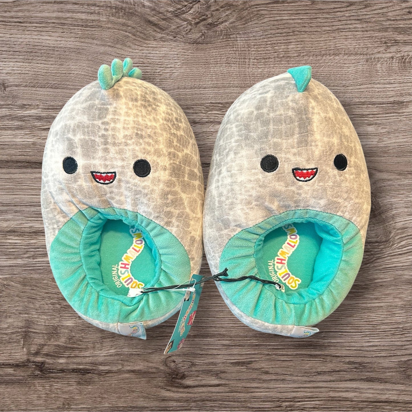 #169 Boy's Size 4/5 Squishmallow Slippers- NWT
