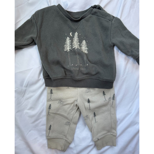 #113 Little Co. 3 month outfit gender neutral