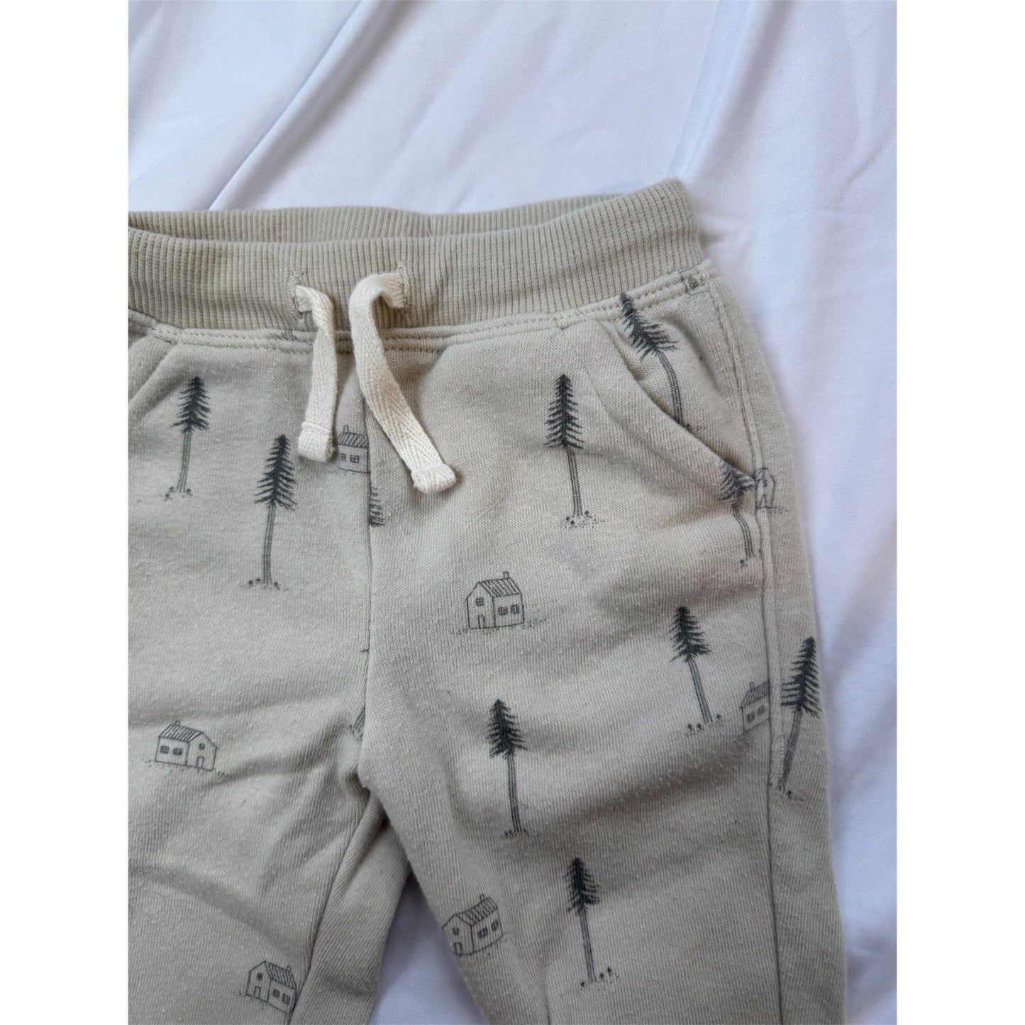#113 Little Co. 3 month outfit gender neutral