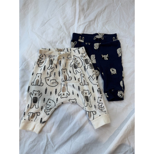 #113 Old Navy Gender Neutral 0-3 month pants