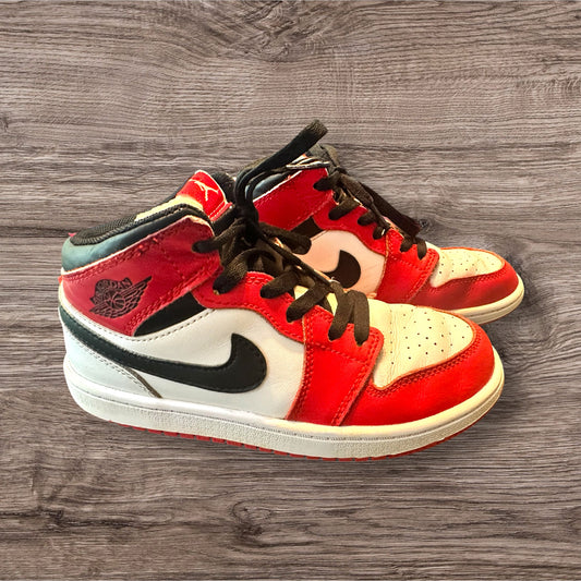 #169 Boy's Size 3 Nike Jordan’s