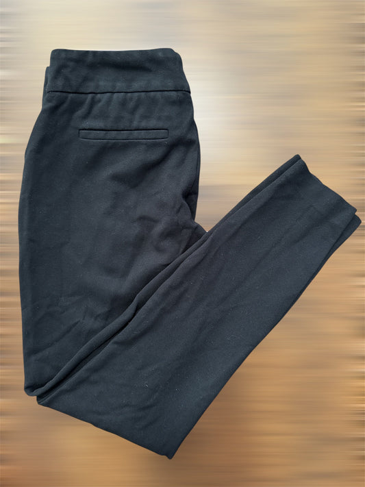 #146 - REDUCED Women's Small Black Elastic Pull-On Pants