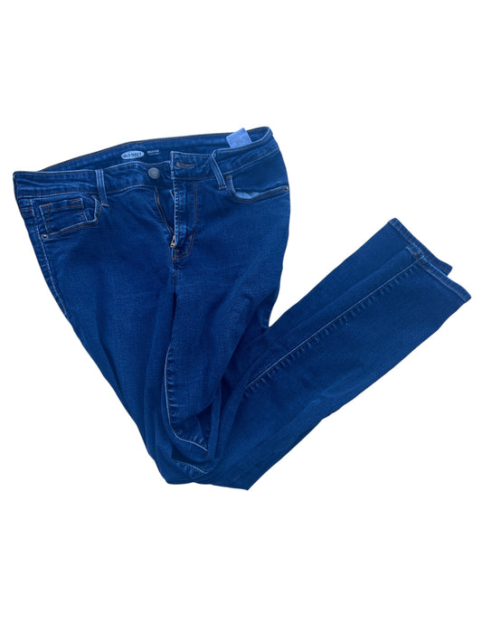 104 - sz 8 Old Navy Rockstar Jeans EUC