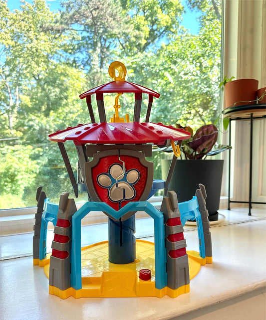 #146 - REDUCED Paw Patrol Rescue HQ Playset