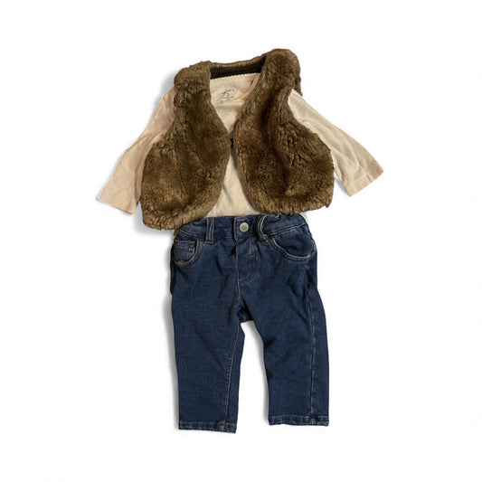#28 REDUCED Baby Girls Janie & Jack/Carters/ON Faux Fur Vest Outfit Size 3-6M