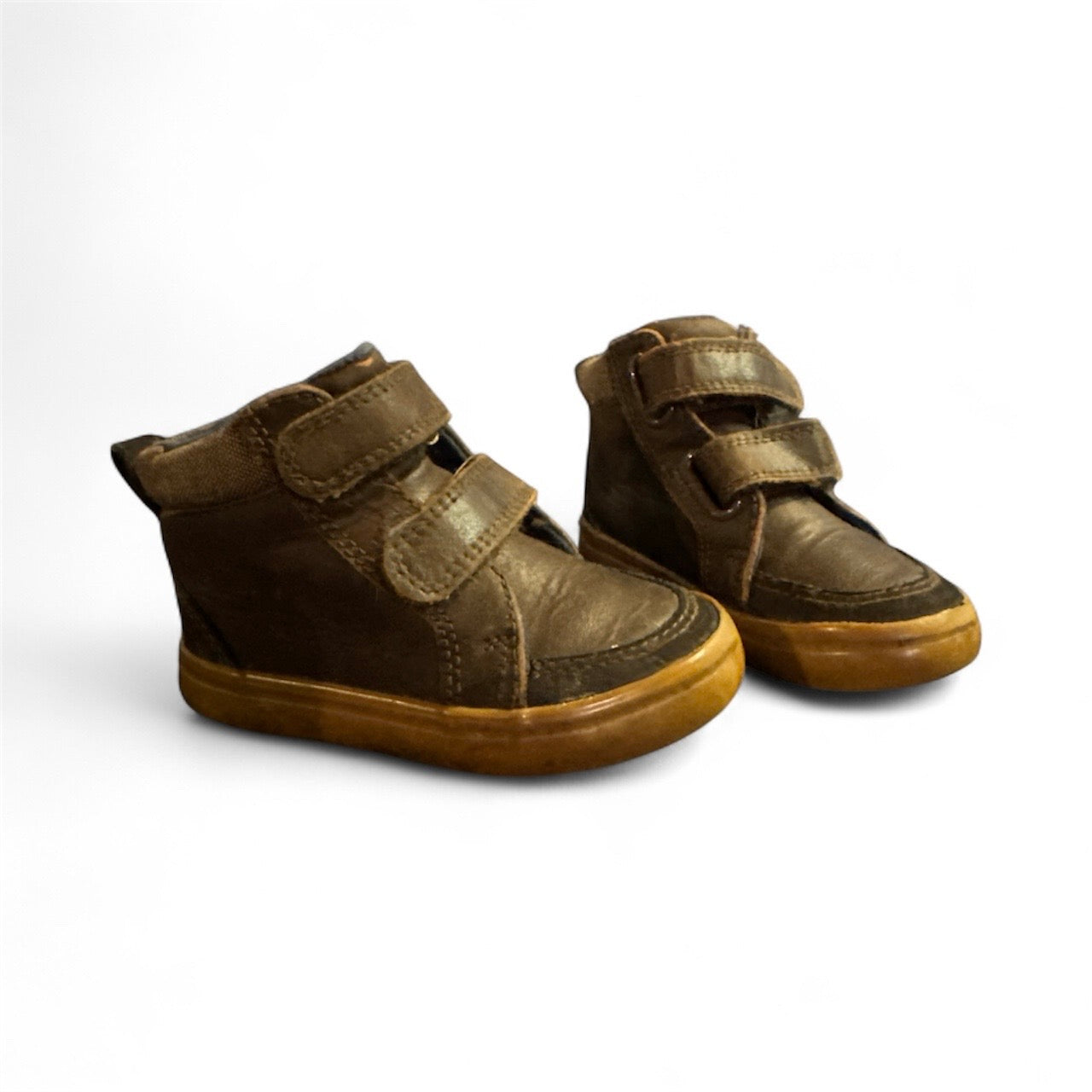 #28 REDUCED Cat & Jack Boys Brown Velcro High Top Sneakers Size 5