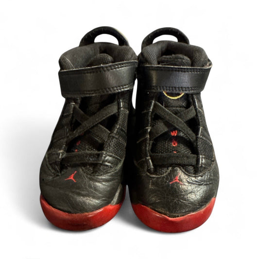 #28 REDUCED  Jordans Black and Red High Top Sneakers Size 9