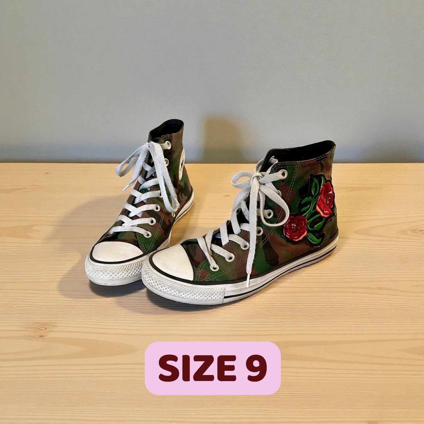 #77 GUC Camo Converse All Star w/ Rose, Women’s 8