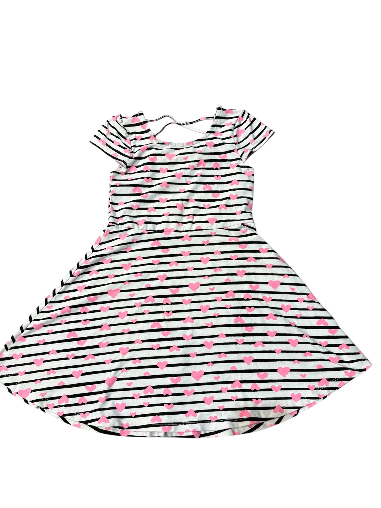 55 - Epic Thread heart dress sz 6