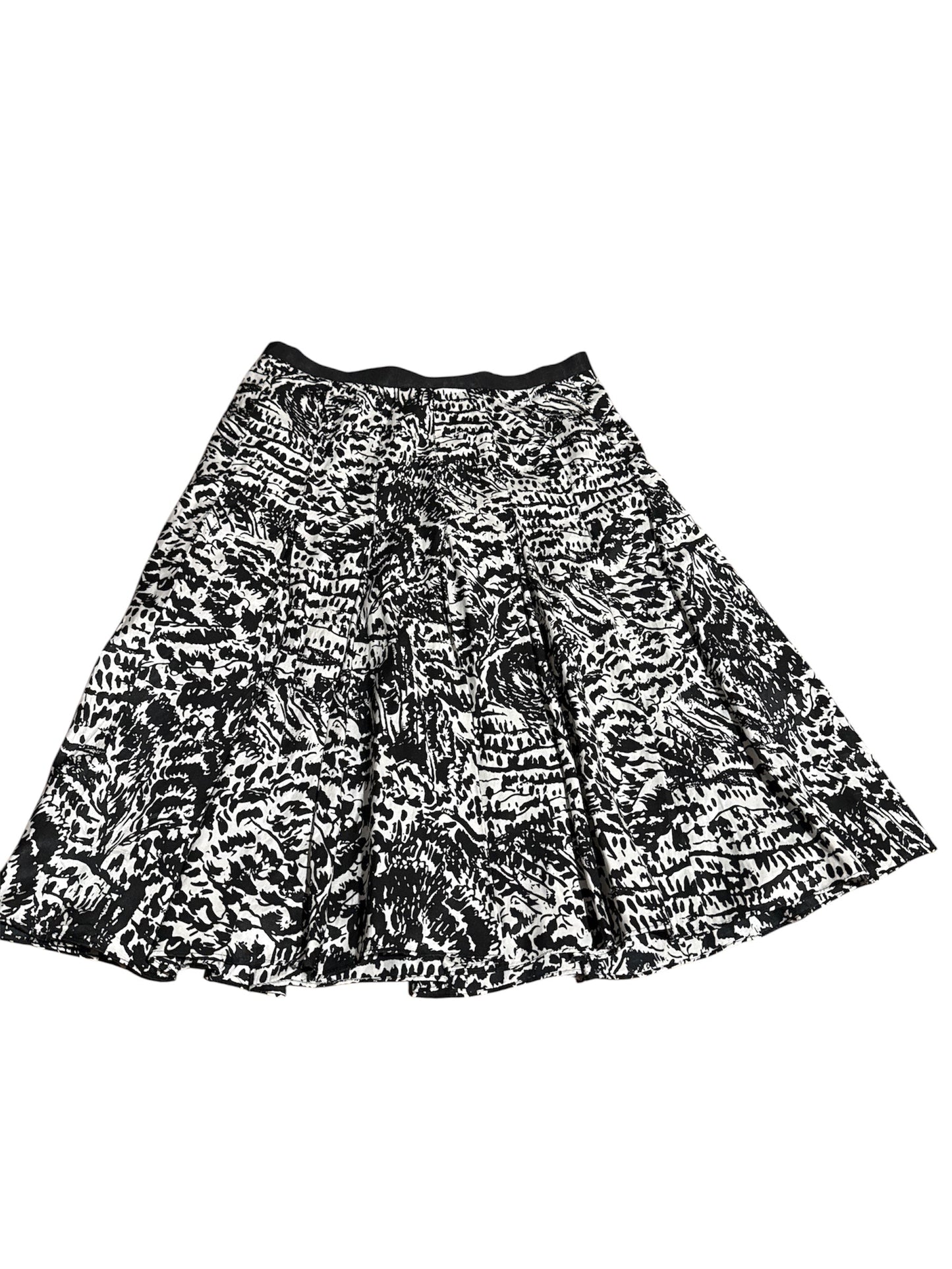 114 women’s size 2P skirt