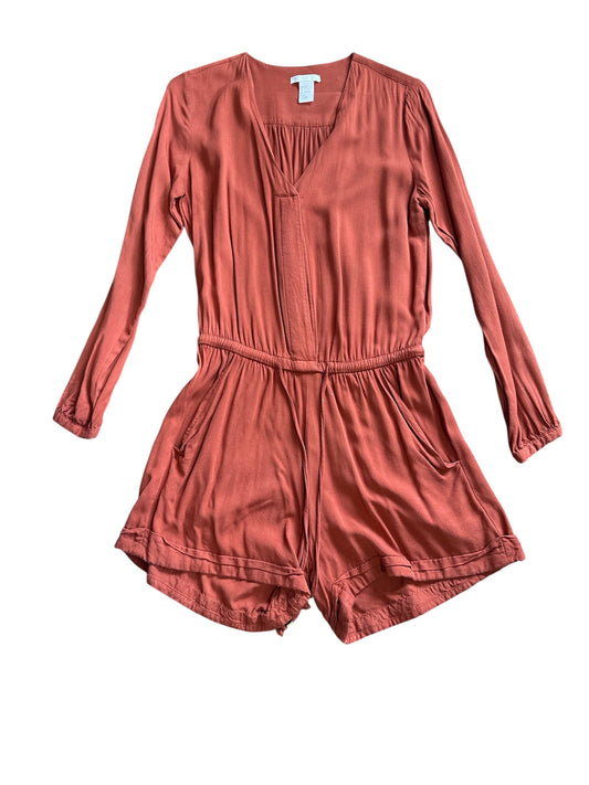 114 women’s size small romper