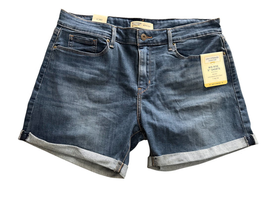 #155 NWT Women’s Levi Mid Rise Shorts, Size 12