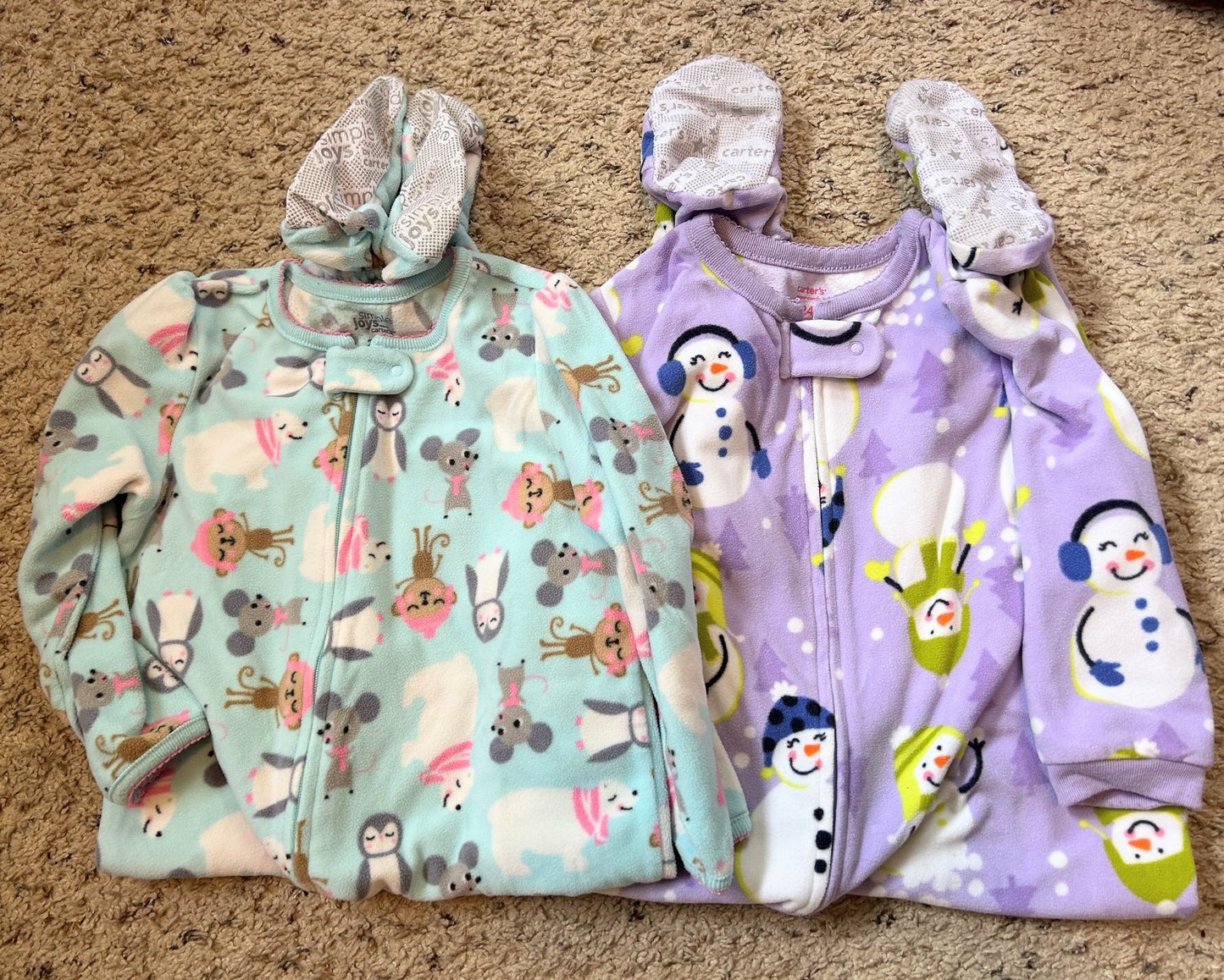 Seller 120, VGUC Girls 24M Fleece Sleeprers