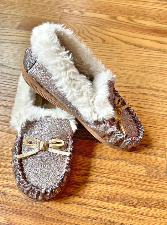 #83B- Girls J Crew Glitter Moccasin Slippers- Size 12