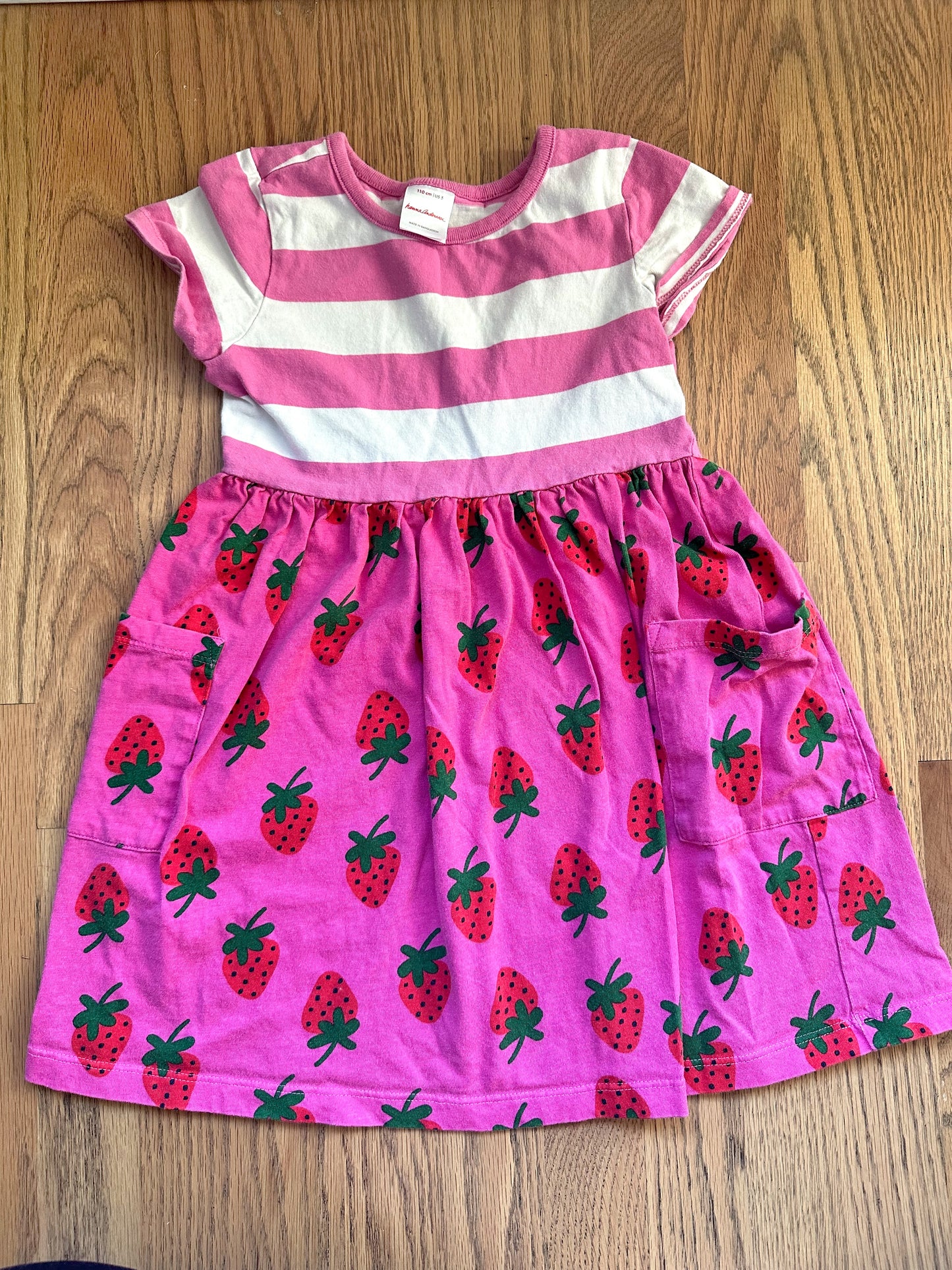 #83B- Girls Hanna Andersson Strawberry Dress- 5T