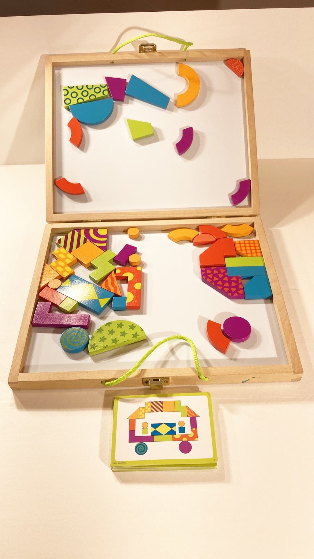 #1-*REDUCED*-Imagination Patters Creative Magnetic Play with Patterned Shapes In Carrying Case