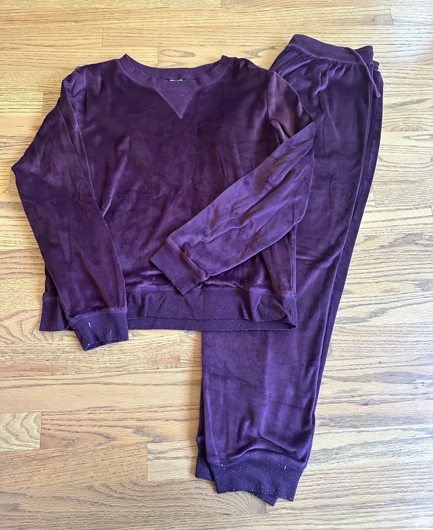 Women’s Velvet PJs- Medium