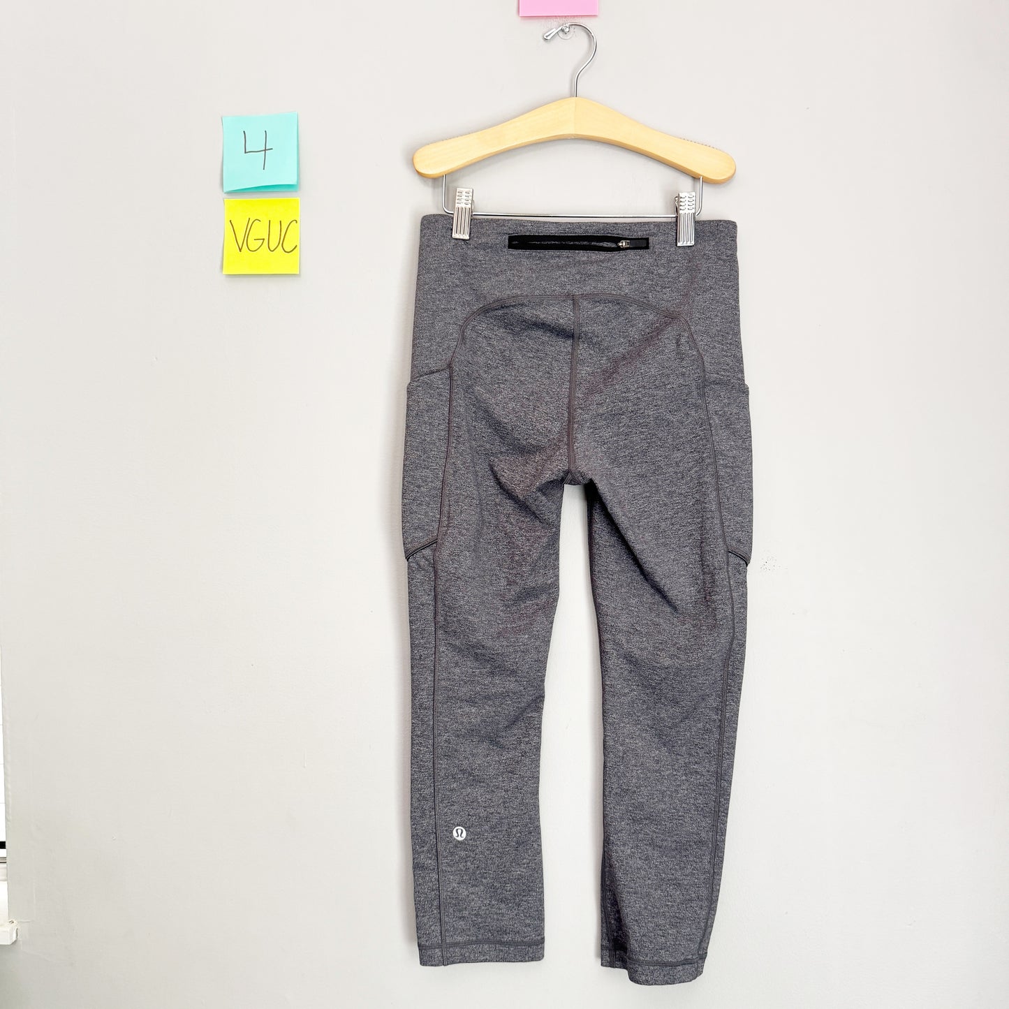 Seller 196 Lululemon Speed up crop 4