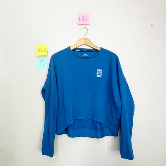 Seller 196 Nike courtside  women’s crewneck