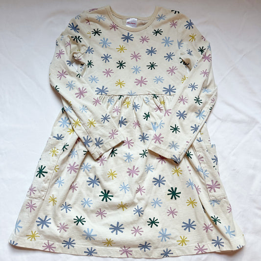 #56 Hanna snow flake dress girls 8