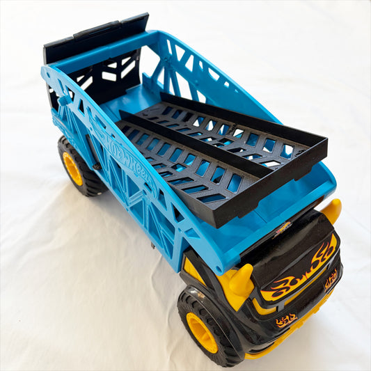 #78 Hot Wheels Monster TruckTransport Truck