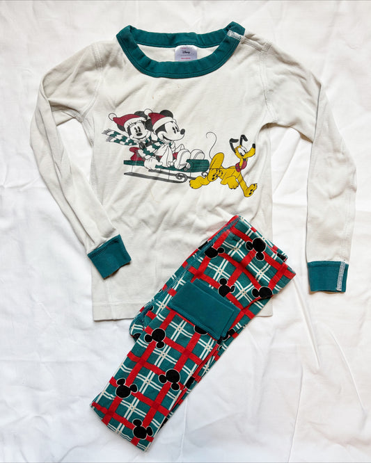 #78 Hanna PJ Disney Christmas Girls and Boys 5