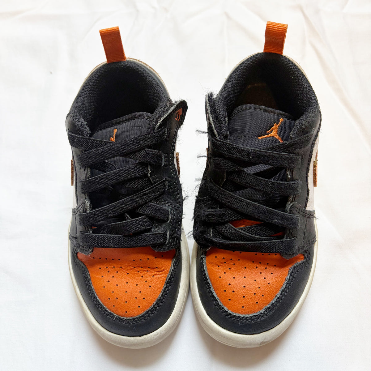 #78 Nike Jordan shoes Boys 11C