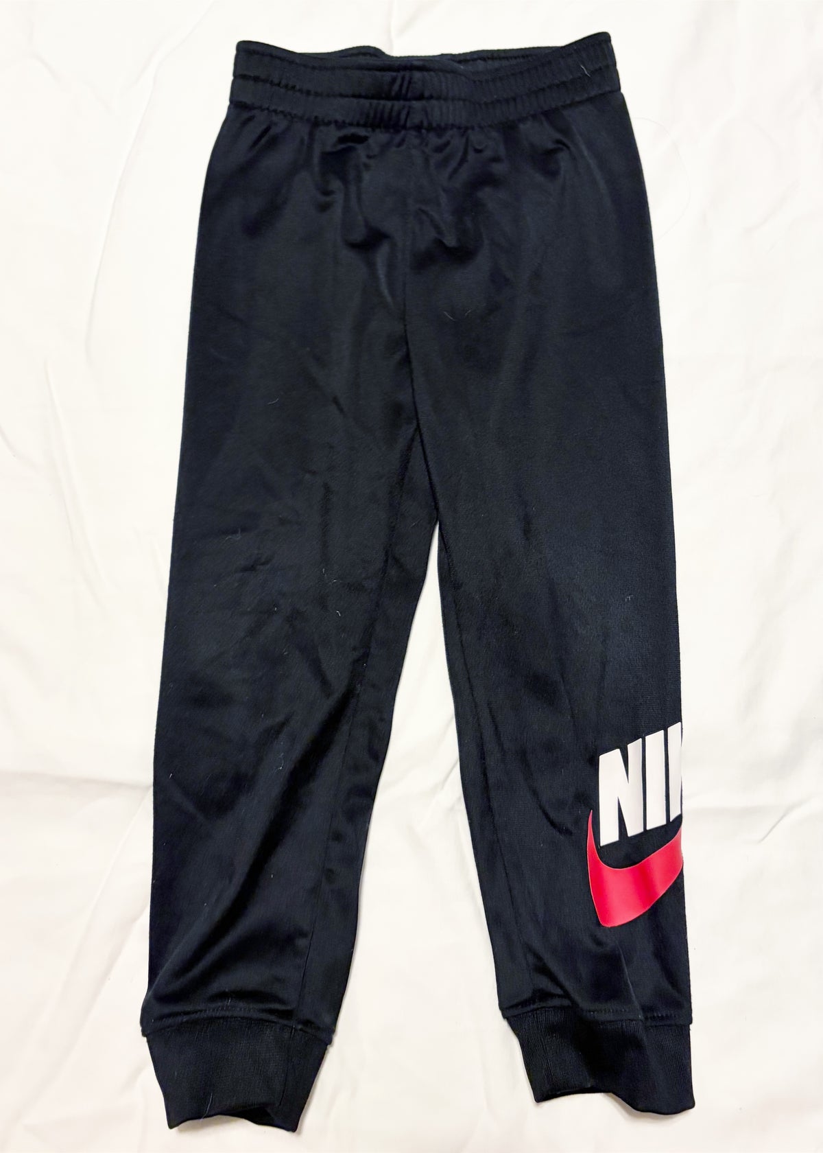 #78 Nike Pants Black with Red Logo Boys S 4-5y