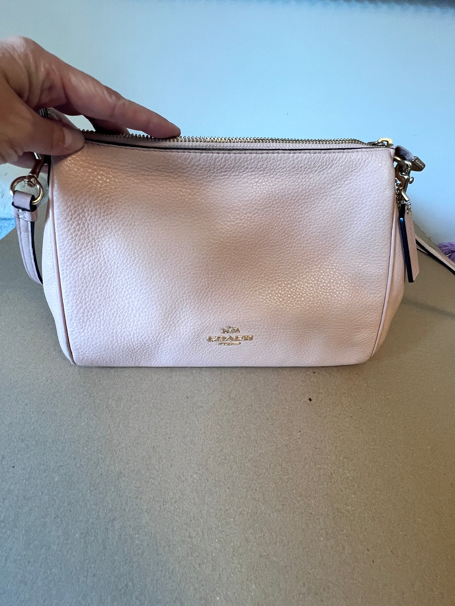 #176 - Coach pale pink leather crossbody