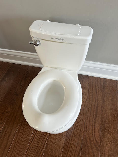Toddler Potty Training Toilet, Lifelike Flushing Sound, for Ages 18 Months, Up to 50 Pounds