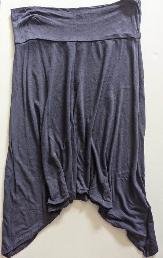Gap, Periwinkle asymmetrical skirt, size M VGUC