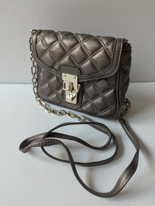 #17 Banana Republic Silver Shoulder Purse, like new
