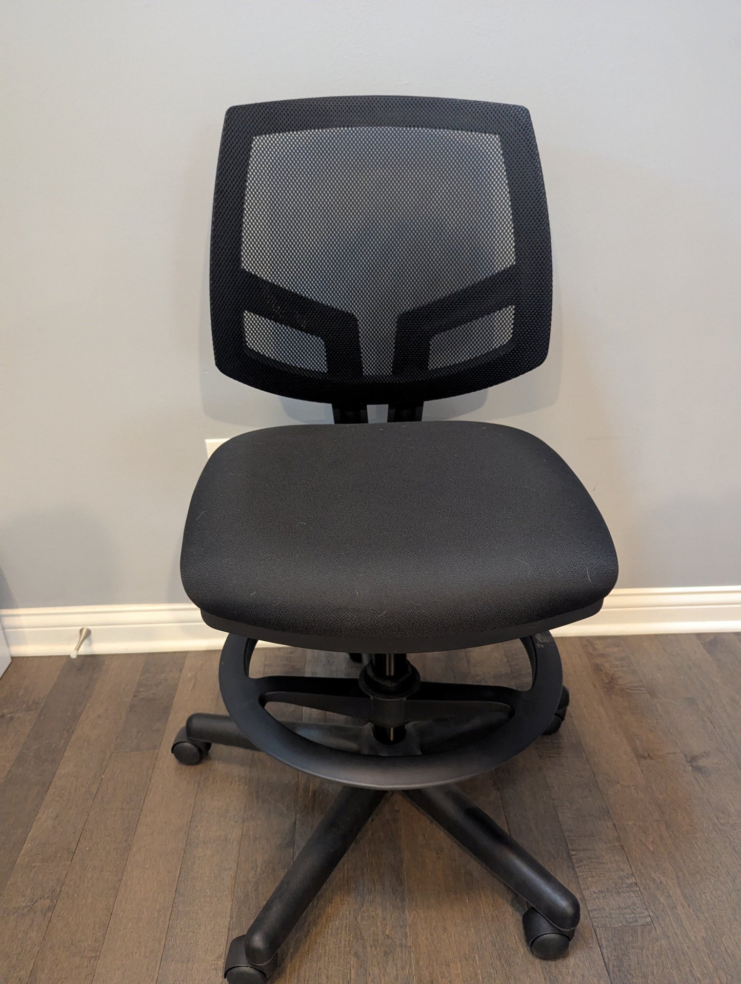 #17 Fabric Office Chair with Mesh Back, EUC