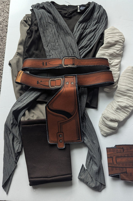 #17 Star Wars Rey Costume, Girls S, EUC