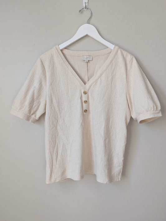 #164 - Loft - Women's Large Short Sleeve Blouse (EUC)