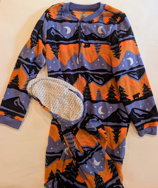 #125 Carter's Size 8 Fleece Zip Up PJs