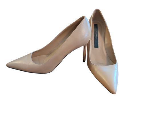 #52 Via Spiga Size 10.5 Nude Heel